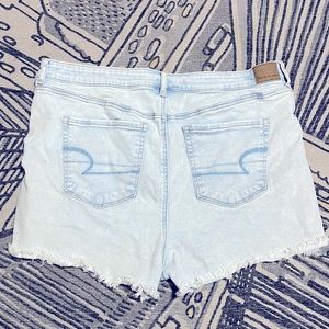 AE Next Level Stretch Super Hi Rise Shortie Light Wash